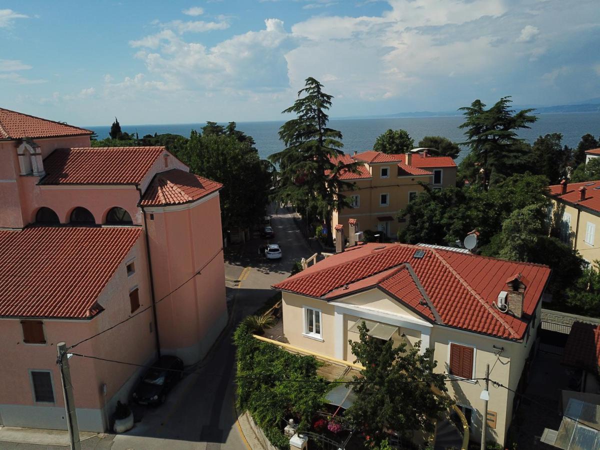 Apartments Villa Sandi Izola Exterior foto